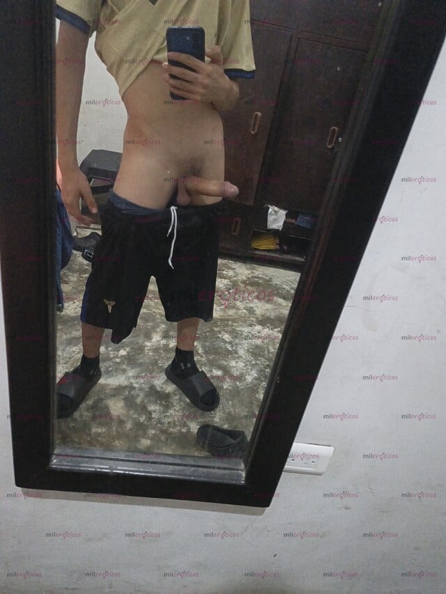 FOTOS DE JOVEN DE 18 AÑOS CON VERGA DE 18CM, DESCOMPLICADO