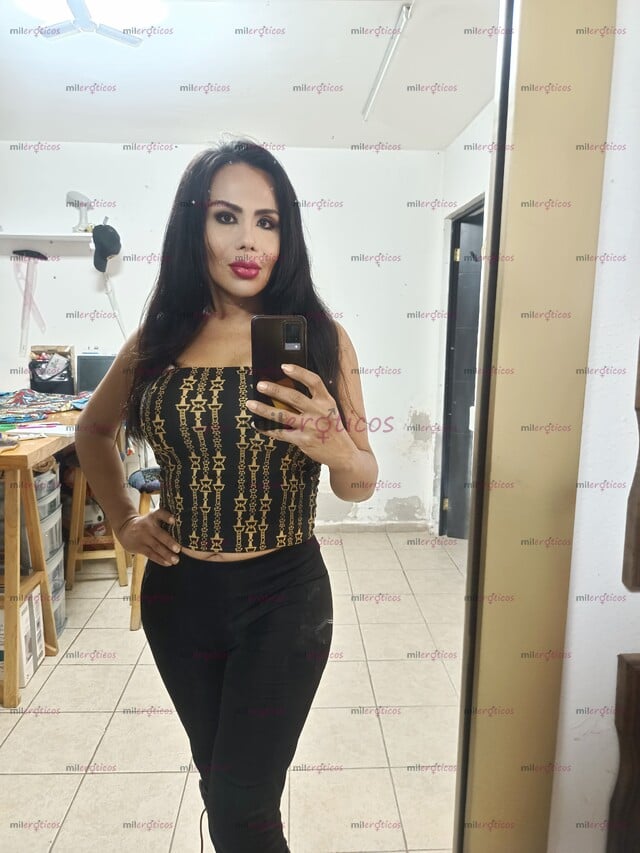FOTOS DE NO SOY UNA FANTASIA,SOY UNA CHICA NORMAL A LA QUE LE ENCANTA LA VERGA NOMAS