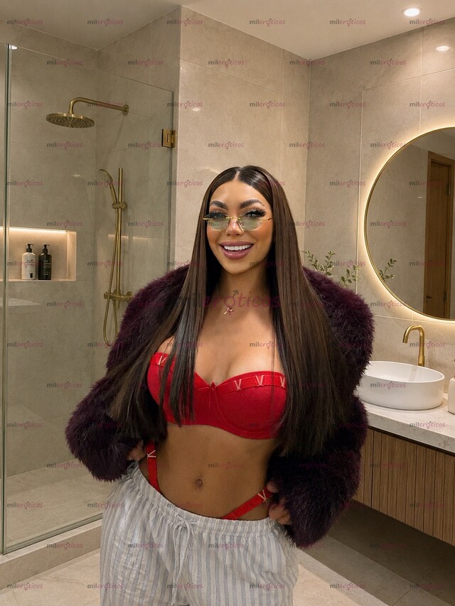 FOTOS DE ELEGANCIA, SENSUALIDAD Y DISCRECIÓN TODO EN UN SOLO LUGAR KENDAL NICOLE C LUGAR