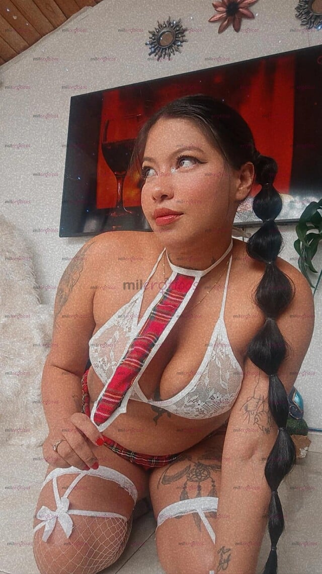 FOTOS DE CALIENTE TETONA MULTIORGASMICA ESTRECHITA CALIENTE
