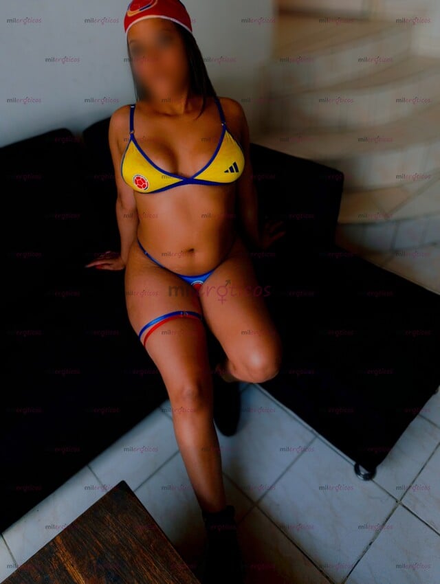 FOTOS DE SOY ANGIE UNA HERMOSA COSTEÑA DE OJOS VERDES ,PIEL DORADA CON CARITA DE ANGEL.