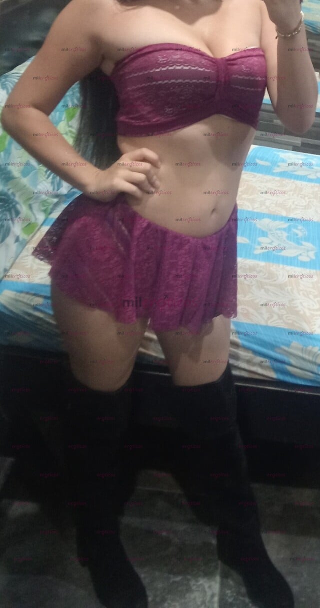 FOTOS DE ATRACTIVAMENTE SENSUAL, DULCE Y EXTROVERTIDA