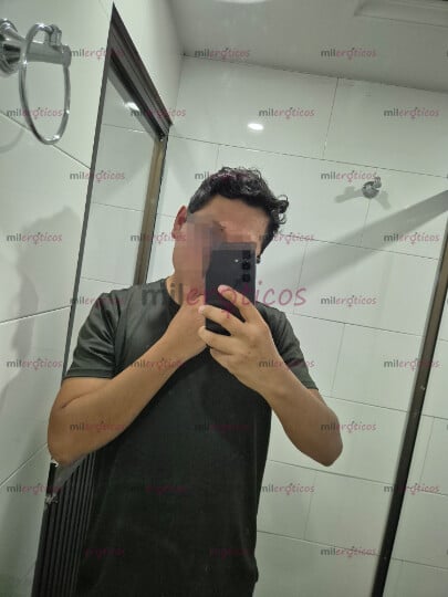 FOTOS DE ROY, JOVEN MASAJISTA A MUJERES RELAJANTES Y TANTRICOS