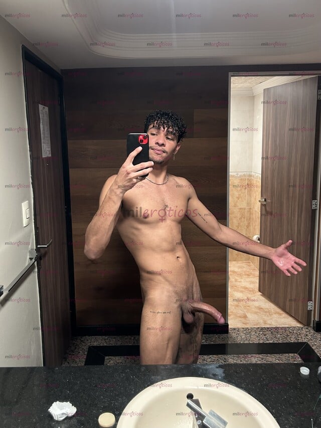FOTOS DE CUBANO XXL NADADOR PROFESIONAL FF VERS TOP