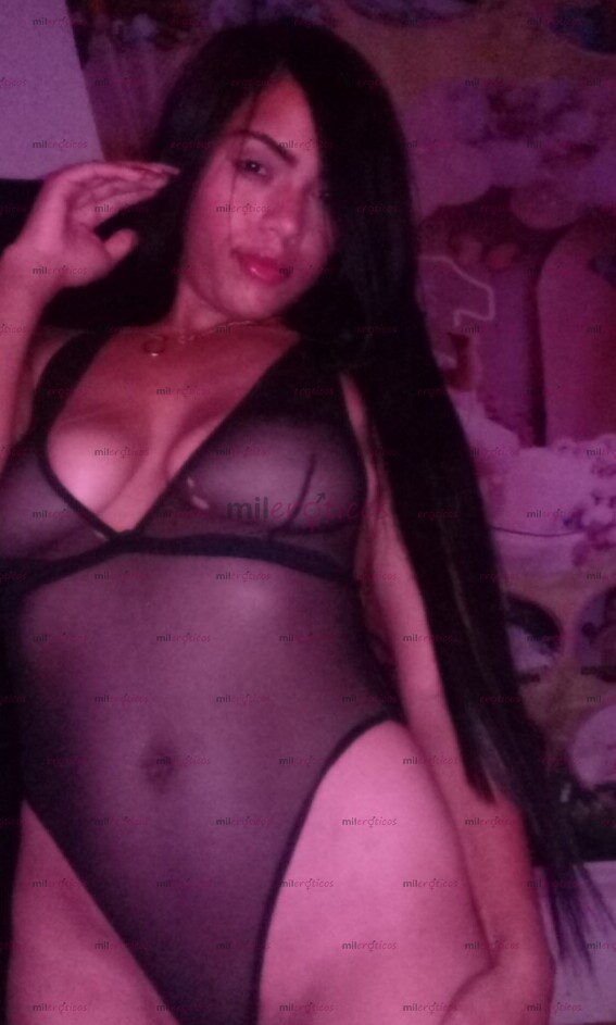 FOTOS DE DESDE SOLO 6 RICA MORENA CON GANAS DE UNOS BUENOS MACHOS LECHEROS