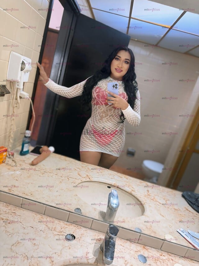 FOTOS DE COMPLACIENTE CHICA HACIENDO REALIDAD TUS FANTASÍAS SEXUALES
