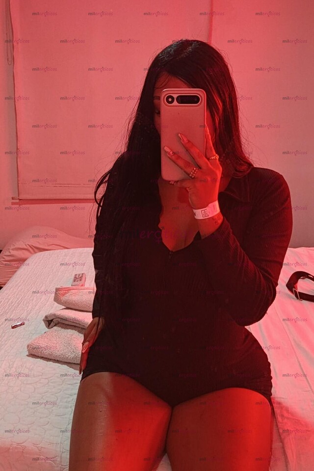 FOTOS DE HOLA SOY VAIOLET JOVEN UNIVERSITARIA DE 18 AÑOS RECIÉN LLEGADA A TU LOCALIDAD