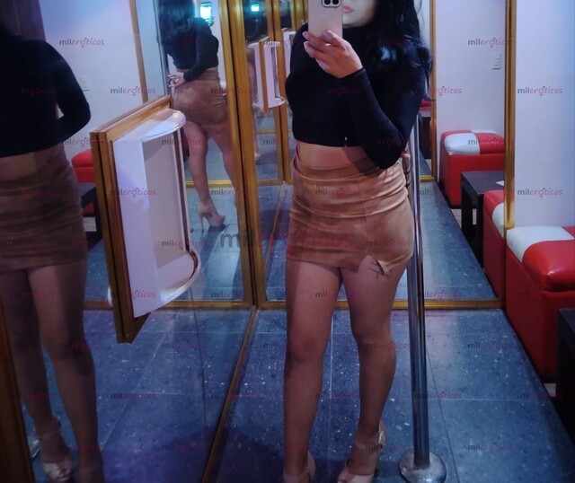 FOTOS DE BONITA ELEGANTE SÚPER SEXI VEN A PONERME DE A PERRITO BB