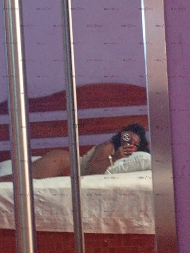FOTOS DE HOLA SOY UNA CHICA MORENA DE LA TIERRA CALIENTE. DISPONIBLE PARA COMPLACERTE