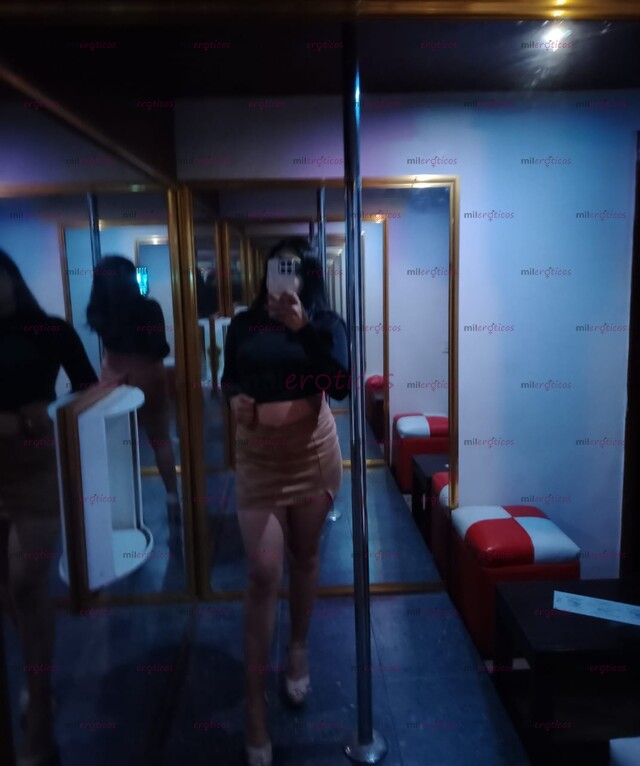 FOTOS DE BONITA ELEGANTE SÚPER SEXI VEN A PONERME DE A PERRITO BB