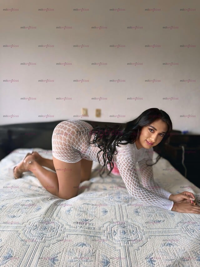 FOTOS DE COMPLACIENTE CHICA HACIENDO REALIDAD TUS FANTASÍAS SEXUALES