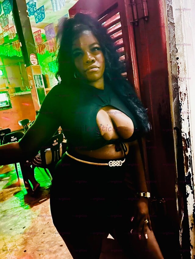 FOTOS DE HOLA SOY UNA CHICA MORENA DE LA TIERRA CALIENTE. DISPONIBLE PARA COMPLACERTE