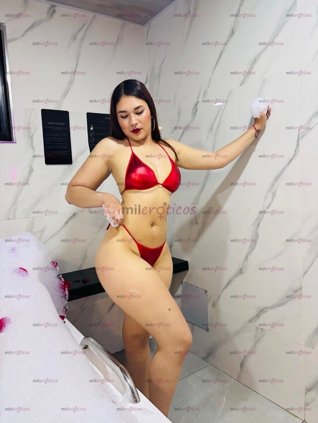 FOTOS DE DELICIOSA NALGONA TENGO SITIO Y TAMBIÉN HAGO SALIDAS A TODA LA CIUDAD