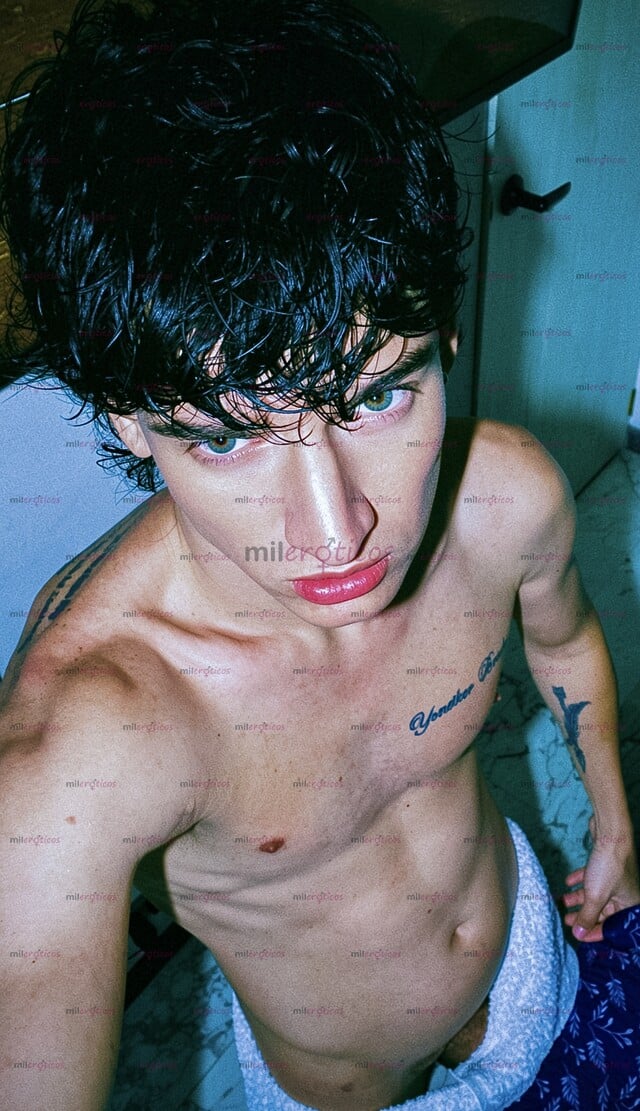 FOTOS DE CHRISTOPHER BACH JOVEN CREADOR DE CONTENIDO PARA ADULTOS