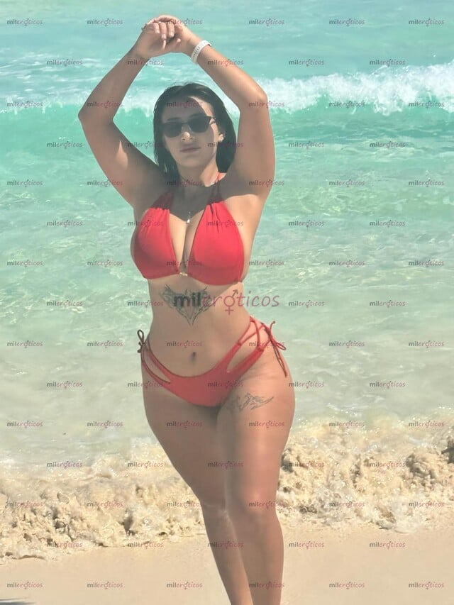 FOTOS DE BEBA ARDIENTE CON UN DELICIOSO Y VOLUPTUOSO CUERPO.
