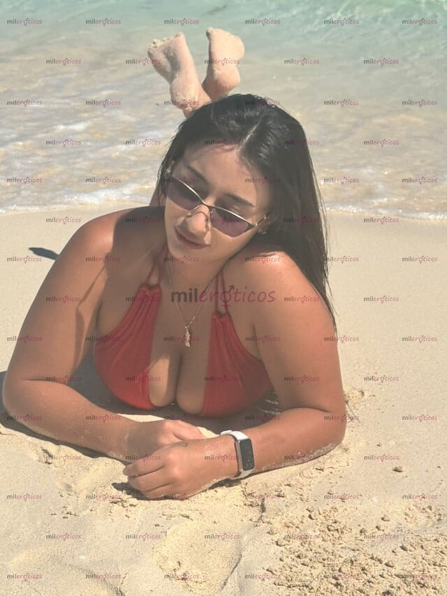 FOTOS DE BEBA ARDIENTE CON UN DELICIOSO Y VOLUPTUOSO CUERPO.