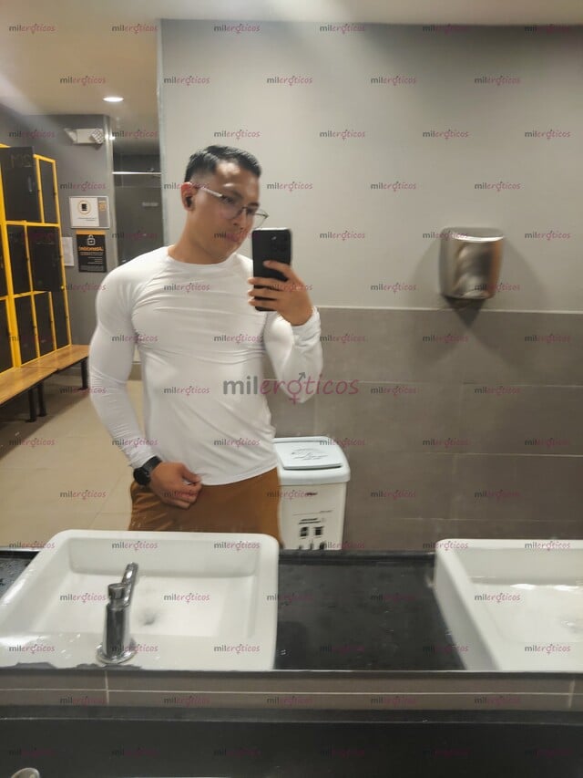 FOTOS DE SCORTS VERSATIL PASIVO, VIVO EN BOGOTÁ, ME GUSTA DAR PLACER