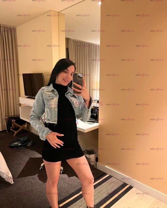 FOTOS DE CHICA DISPONIBLE. CON SITIO PRIVADO. Y RESERVADO. BUEN CONTENIDO DISPONIBLE 24