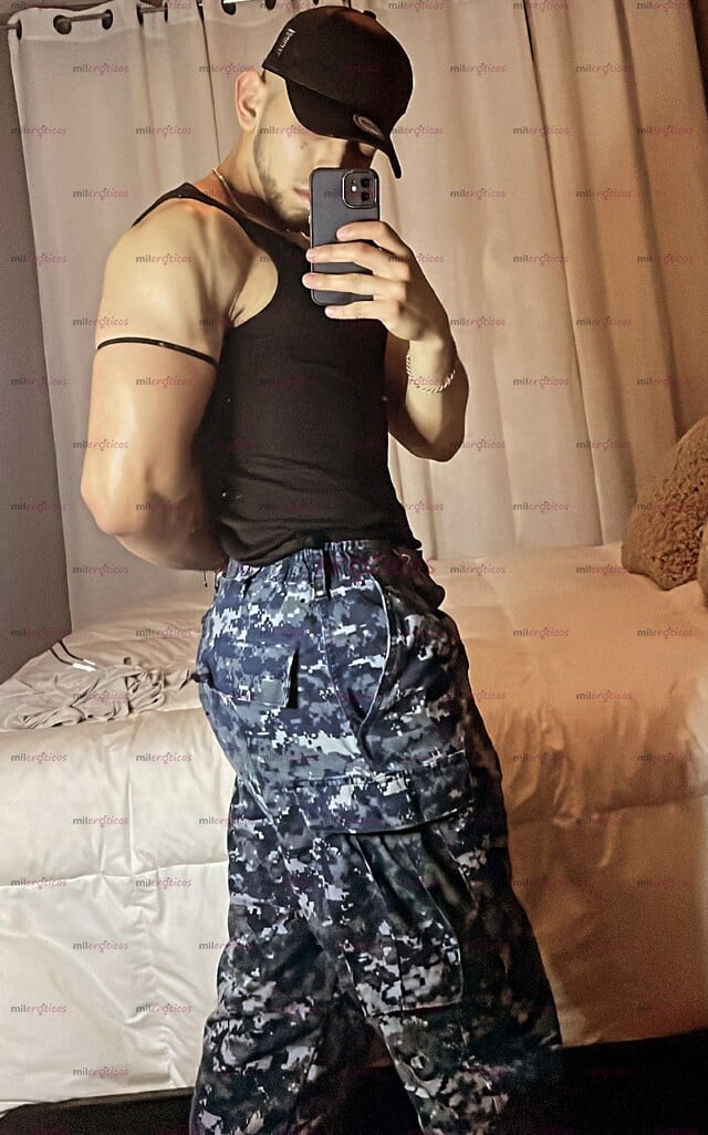 FOTOS DE GUAPO , VARONIL , COMPLACIENTE Y DISCRETO , TODO QUEDA ENTRE LOS DOS