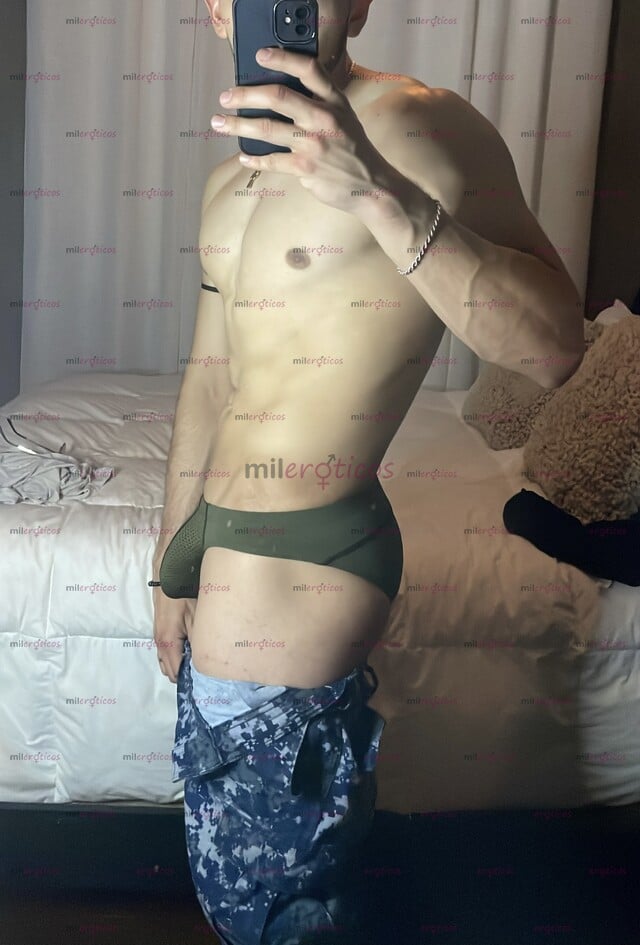 FOTOS DE GUAPO , VARONIL , COMPLACIENTE Y DISCRETO , TODO QUEDA ENTRE LOS DOS