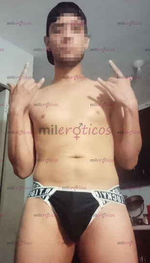 FOTOS DE CARLOS JOVEN INTER CARISMÁTICO MASAJISTA ESCORT CON LUGAR Y DISPONIBILIDAD.