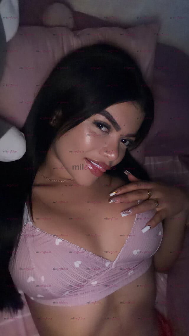 FOTOS DE CATALINA HERMOSA COLOMBIANA SEXY Y CALIENTE