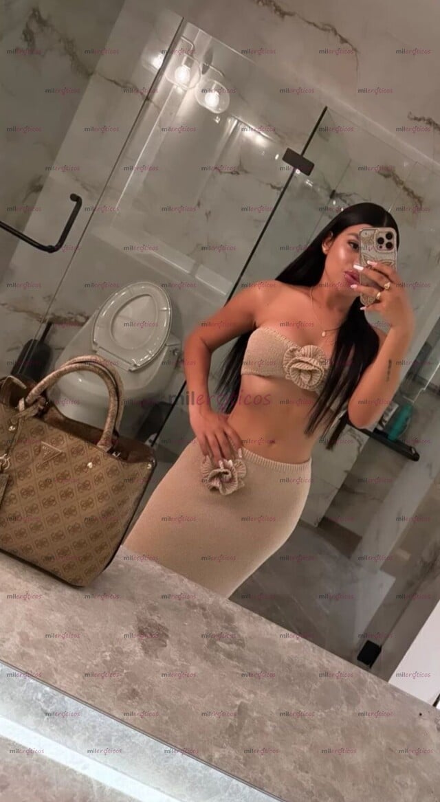 FOTOS DE CATALINA HERMOSA COLOMBIANA SEXY Y CALIENTE