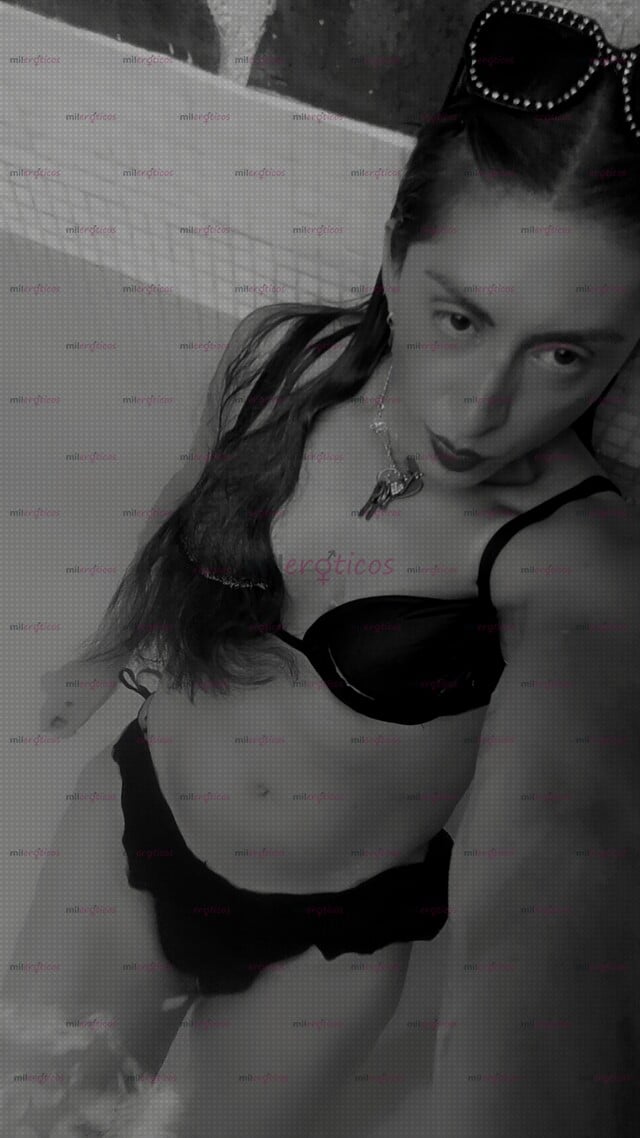 FOTOS DE BELLA TRANS NATURAL , OJOS MIEL , ACTIVA