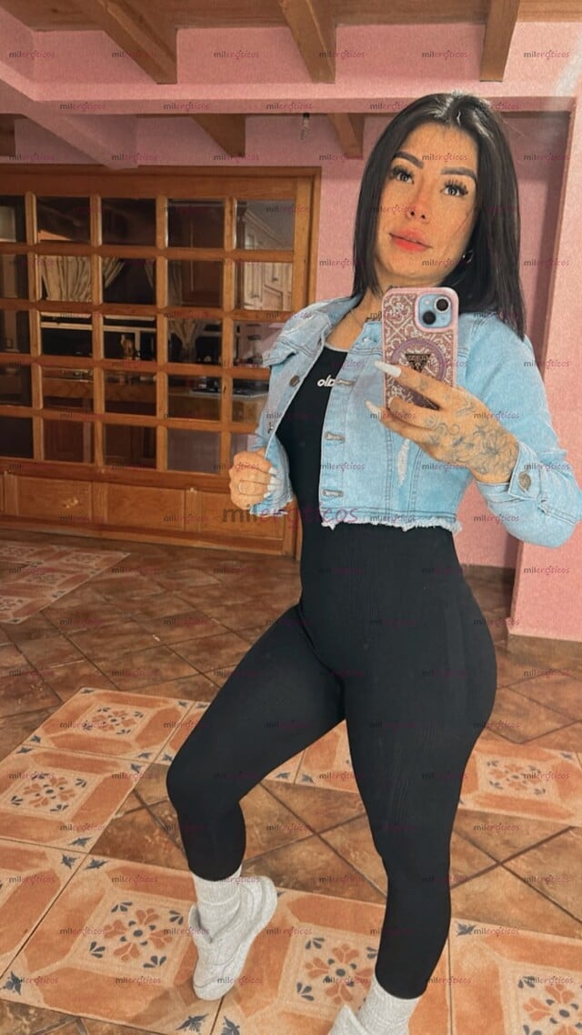 FOTOS DE ARDIENTE Y SENSUAL PETTITE 100% REAL DISPONIBLE 24 7