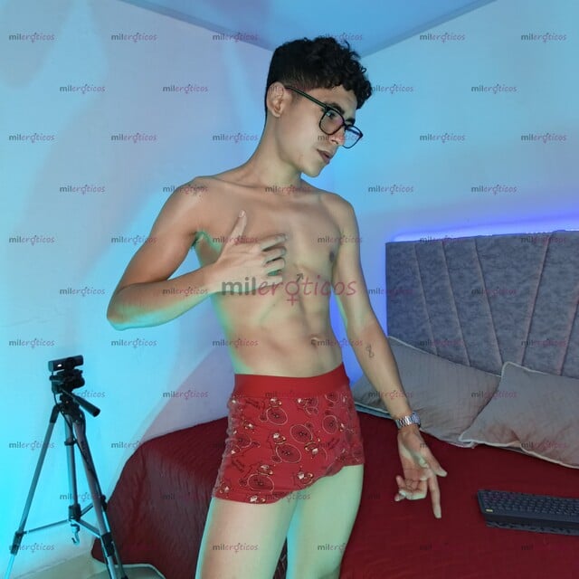 FOTOS DE CHICO VERSÁTIL, SERIO, DISPONIBLE PARA RESERVAR 24 7
