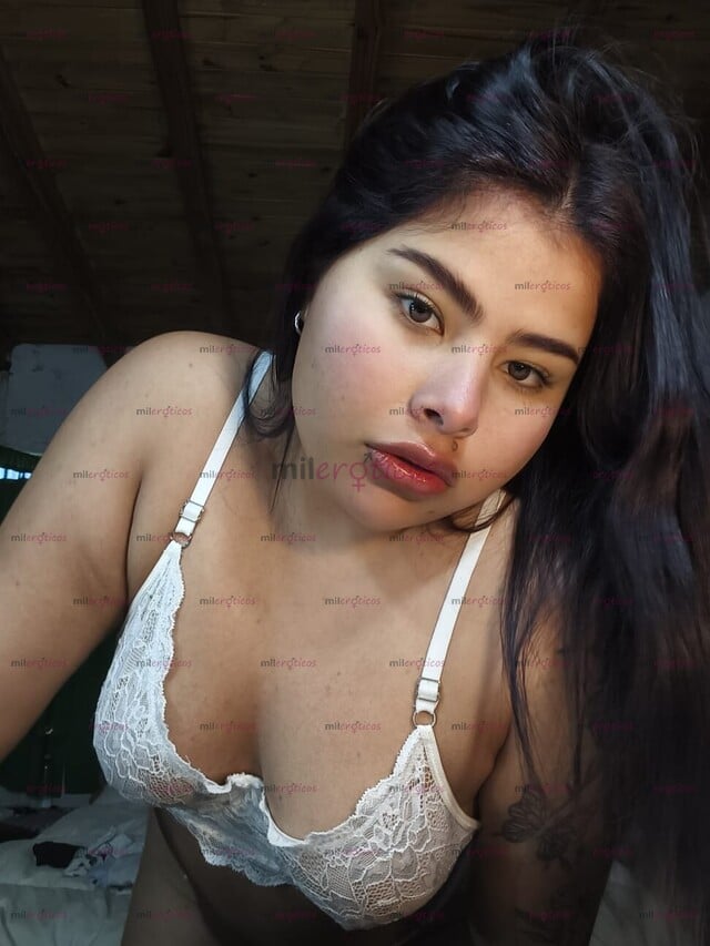 FOTOS DE ESTUDIANTE CACHONDA DE 19 AÑITOS, NALGONA Y TETONA SUPER COMPLACIENTE MI AMOR