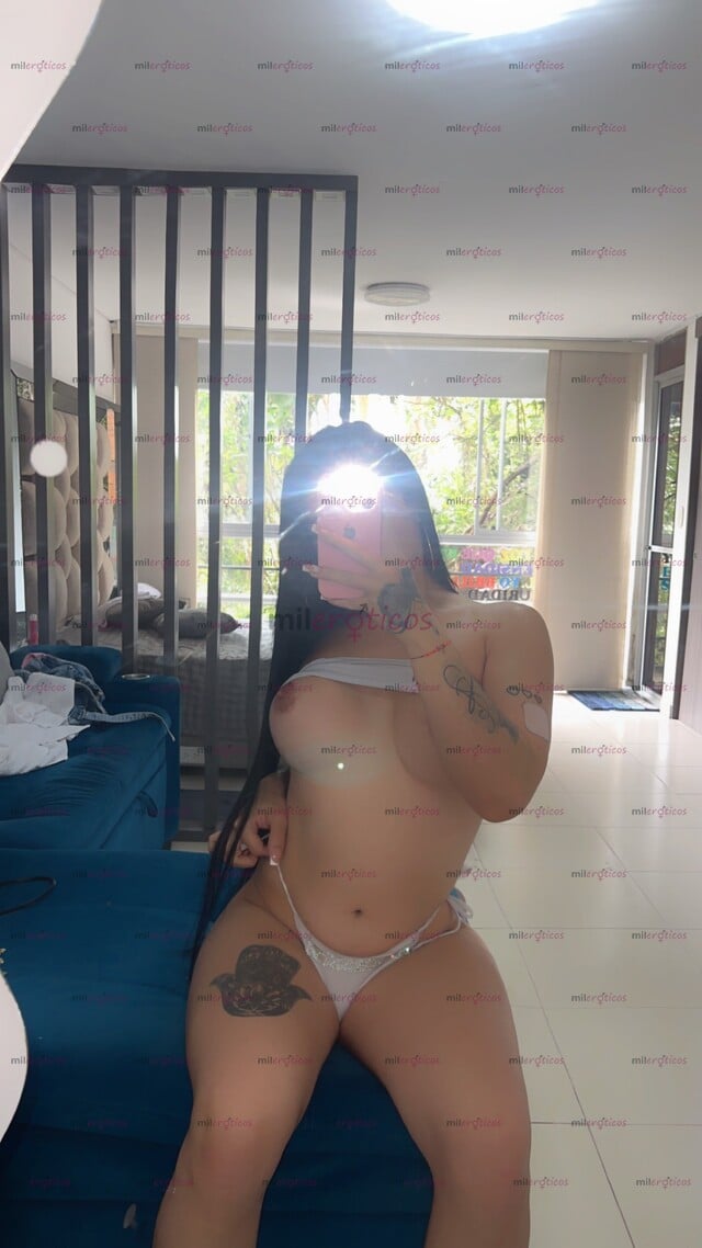 FOTOS DE TRANS EXTROVERTIDA FEMENINA CON GANAS DE SATISFACER TUS MÁS DESEOS SEXUALES VEN