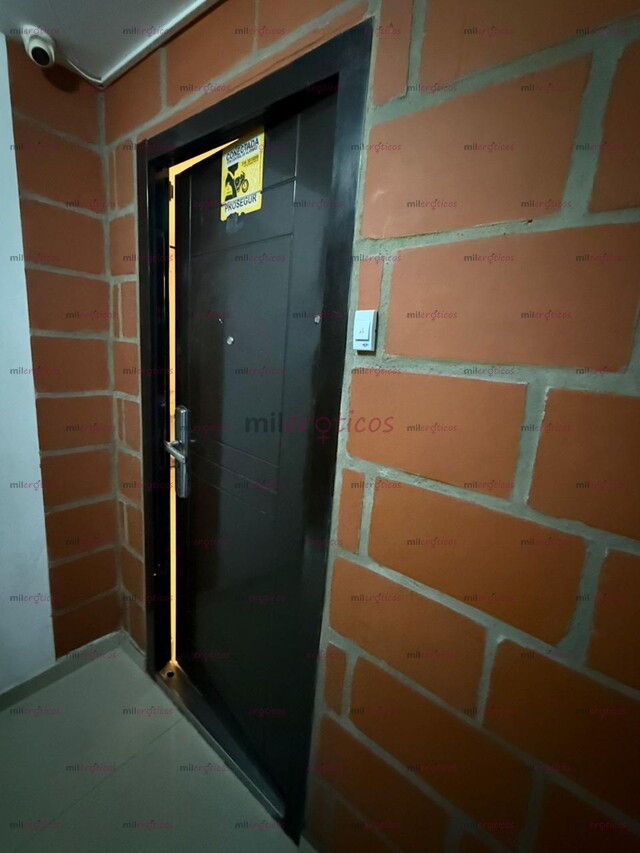 FOTOS DE APTO DISPONIBLE EN LAURELES PARAV TRABAJAR CUALQUIER TURNO