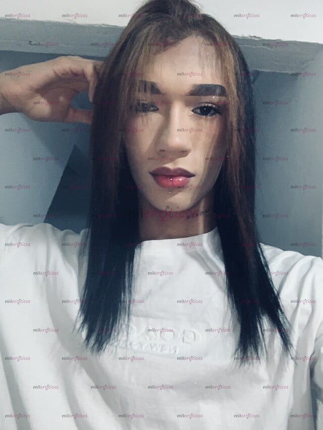 FOTOS DE SOY UNA CHICA ABIERTA A CONOCER NUEVAS PERSONAS SEXY Y CALIENTE