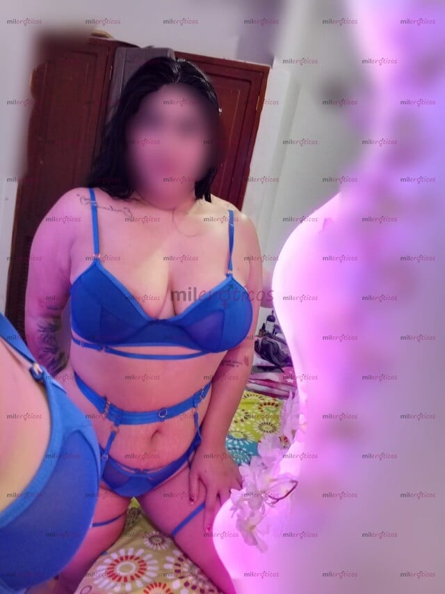 FOTOS DE NATHALIA CHICA EXTROVERTIDA ARDIENTE UN FUEGO EN LA CAMA EXÓTICA