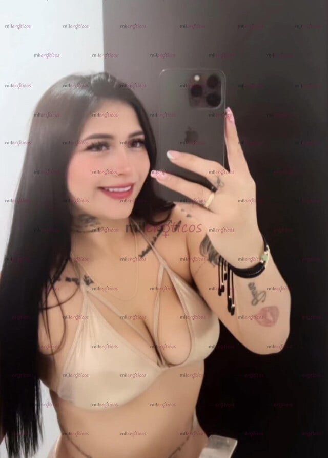 FOTOS DE JOVEN CON UNA MANO SUAVE Y DURA PARA RELAJARTE!