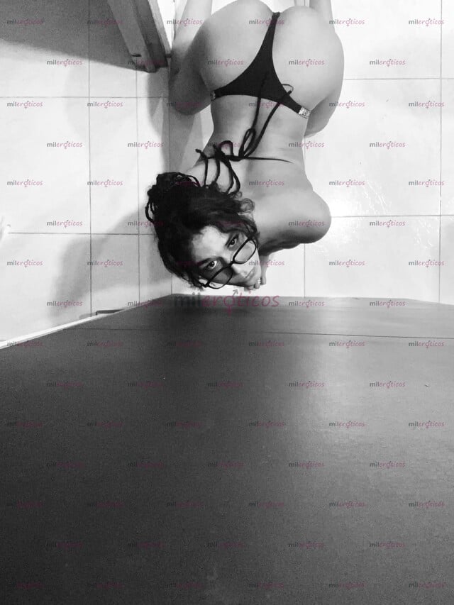 FOTOS DE ESTOY SÚPER ARRECHA, VEN ESTOY DISPONIBLE 24 HORAS CALIENTE, VERSÁTIL