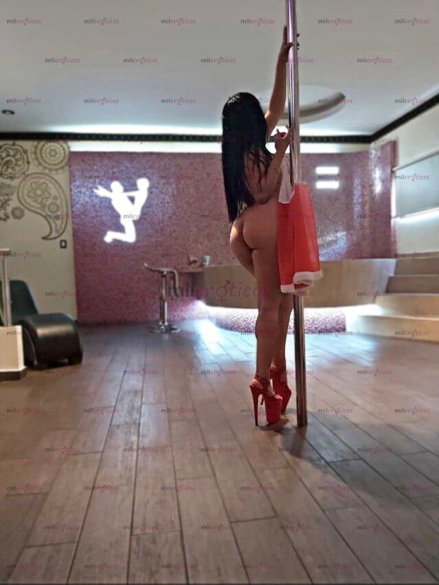 FOTOS DE CHAVITA JOVEN Y GUAPÍSIMA CON CULO RICO REDONDITO ROSADITO LISTO PARATU LENGÜITA