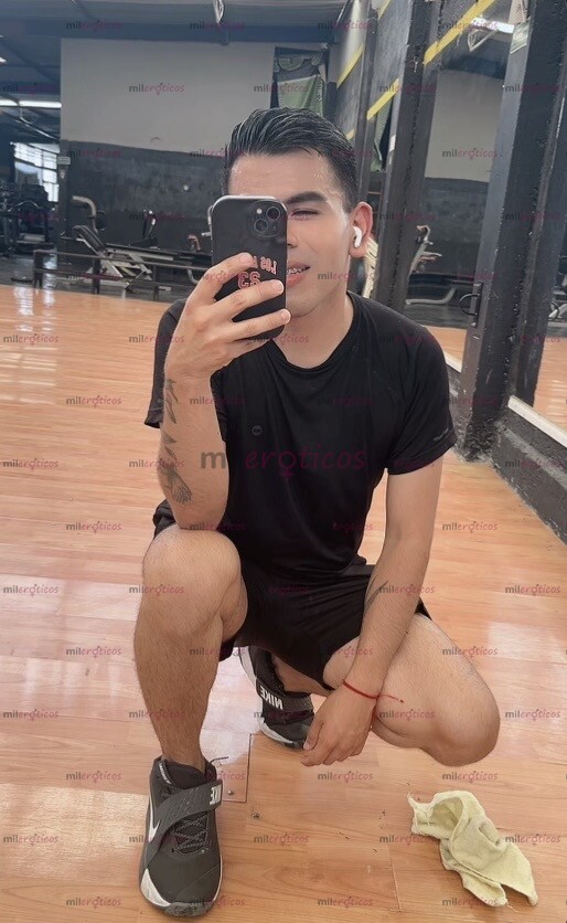 FOTOS DE CHICO PASIVO AGUANTADOR PROFESIONAL COMPLACIENTE FETICHISTA AGUANTADOR CALIENTE