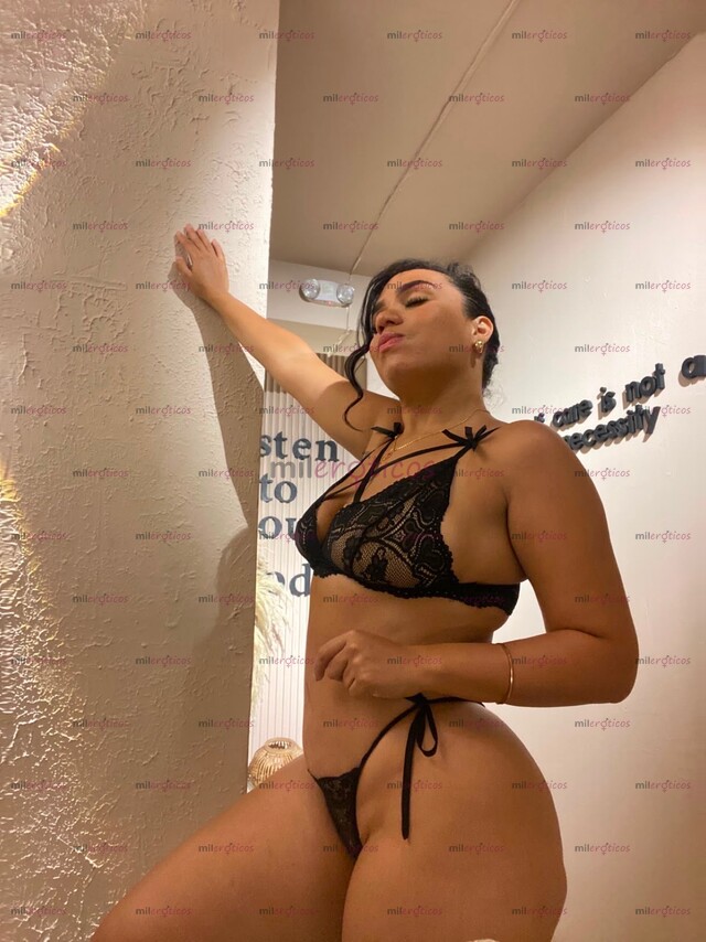 FOTOS DE CAMILA, MASAJISTA TÁNTRICA PROFESIONAL MÁS DE 5 AÑOS DE EXPERIENCIA