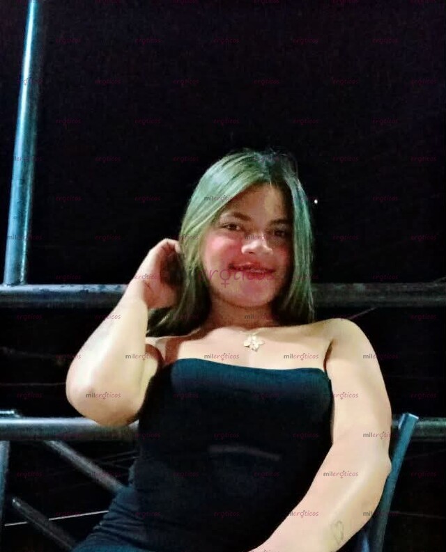 FOTOS DE HOLA MIS CORAZONES MI NOMBRE ES KARITO SOY UNA HERMOSA HUILENSE