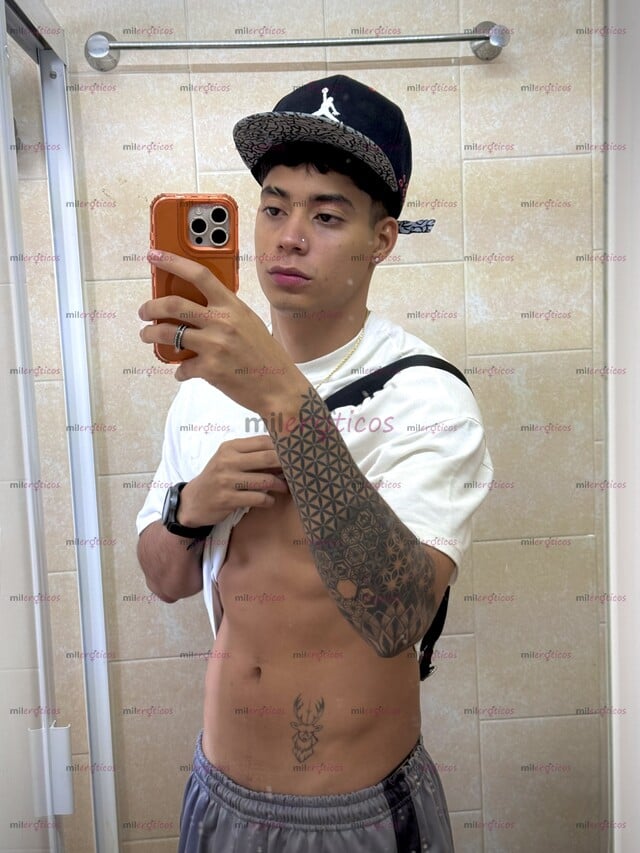 FOTOS DE HOLA, SOY DILAN POLLO VERGON 22CM, ARRECHO Y COMPLACIENTE