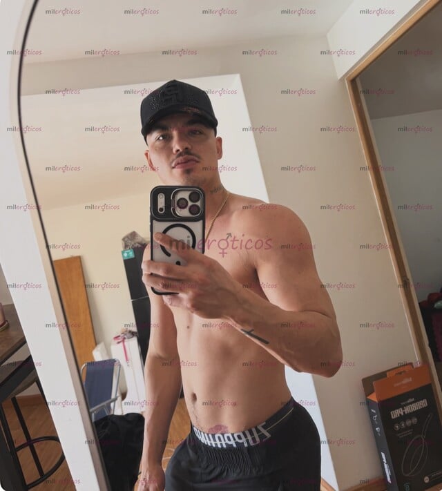 FOTOS DE RAMÓN TU TORO LECHERO ESPERANDO SER MONTADO POR UNA VERDADERA PUTA