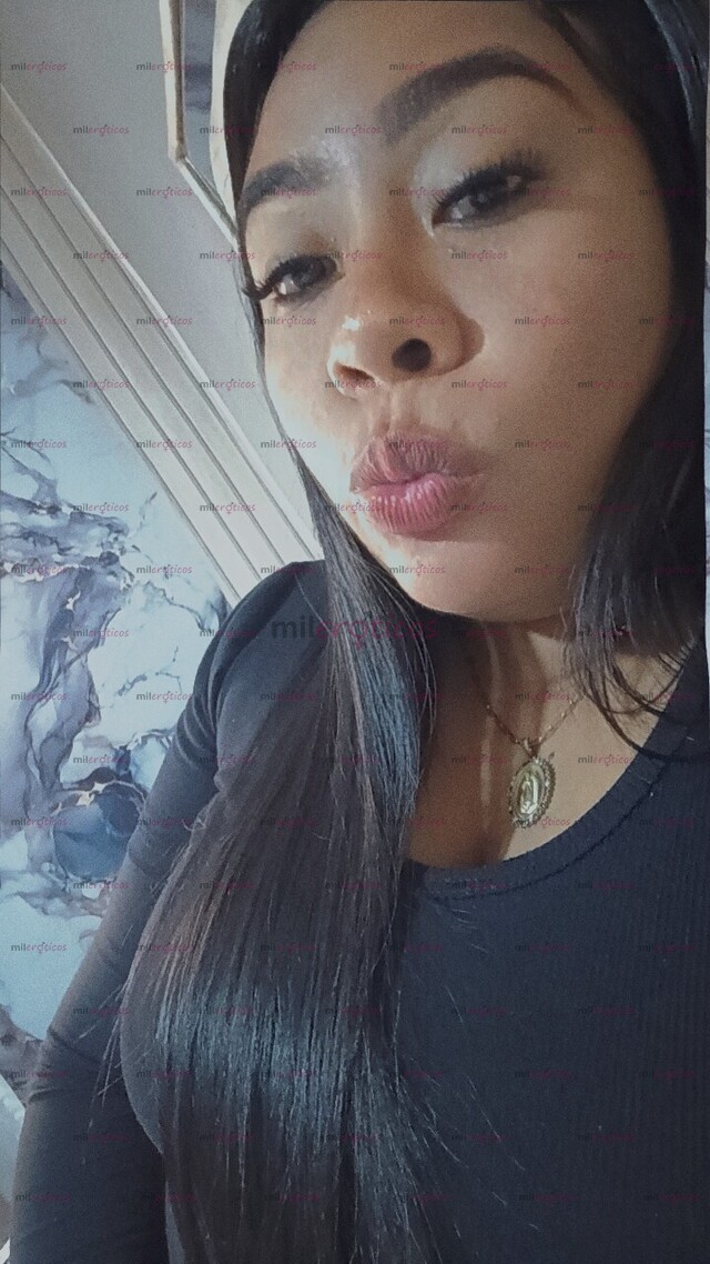 FOTOS DE VIDEOLLAMADA DELICIOSA TETONA MORBOSA LISTA PARA CUMPLIR TUS FANTASIAS...