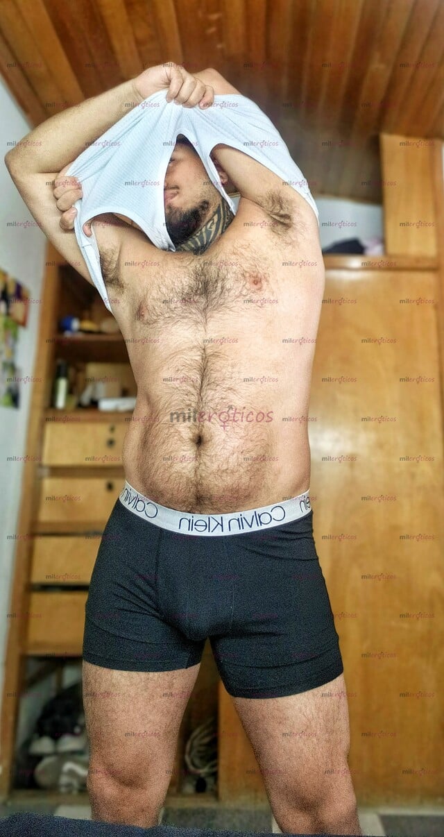 FOTOS DE MORENO ACTIVO CON VERGA DE 20CM AMANTE DEL SEXO DURO, Y DE UNOS BUENOS BESOS.
