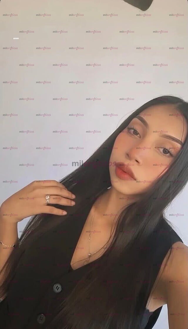 FOTOS DE FLAQUITA BONITA DISPONIBLE PARA TI VEN Y COGEME BEBÉ PONME COMO QUIERAS