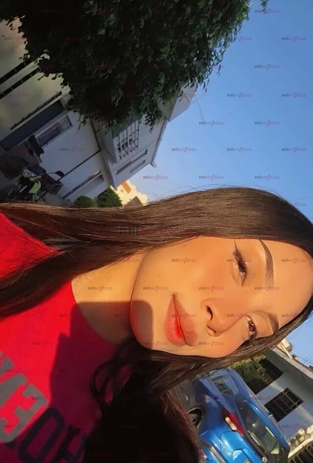 FOTOS DE FLAQUITA BONITA DISPONIBLE PARA TI VEN Y COGEME BEBÉ PONME COMO QUIERAS