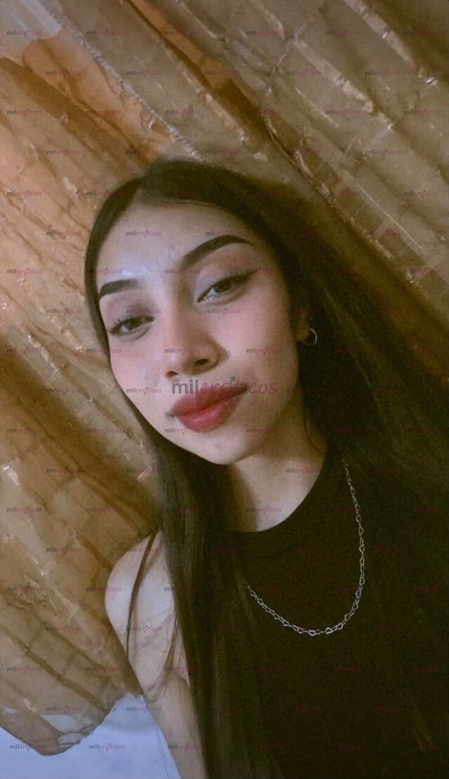 FOTOS DE FLAQUITA BONITA DISPONIBLE PARA TI VEN Y COGEME BEBÉ PONME COMO QUIERAS