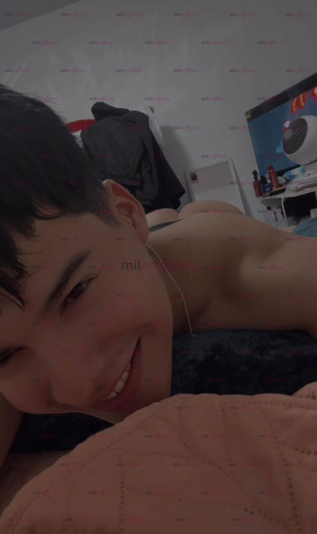 FOTOS DE TWINK JOVEN DISPONIBLE PARA DAR PLACER CON CULITO Y BOQUITA