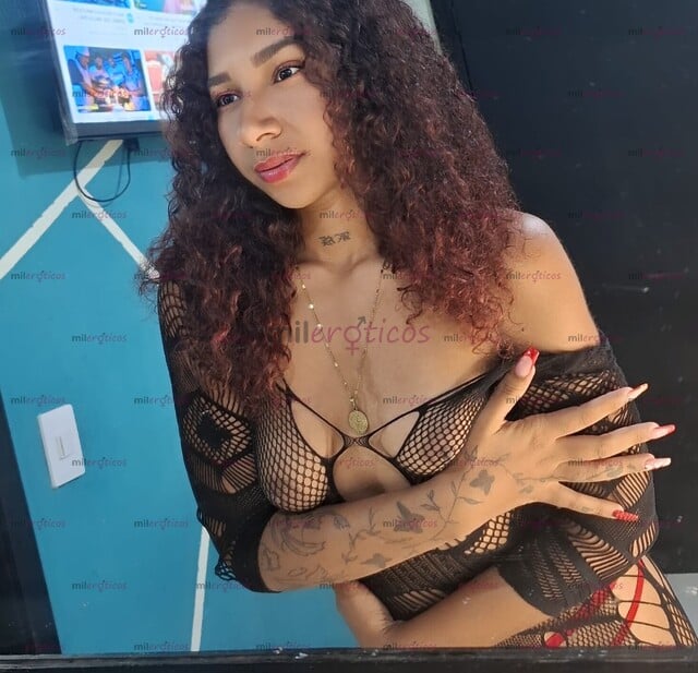 FOTOS DE HOLA SOY CATALELLA SUPER HOT FLACA Y ELEGANTE SUPER CACHONDA MORENA
